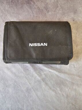 2020 Nissan Sentra Owners Manual w/ Navigation & OEM Canvas Case (For: 2020 Niss